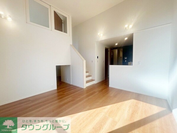 ウィステリアの物件内観写真